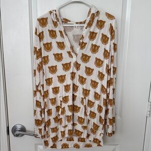 Kate Quinn Bamboo Hoodie – Tiger Print